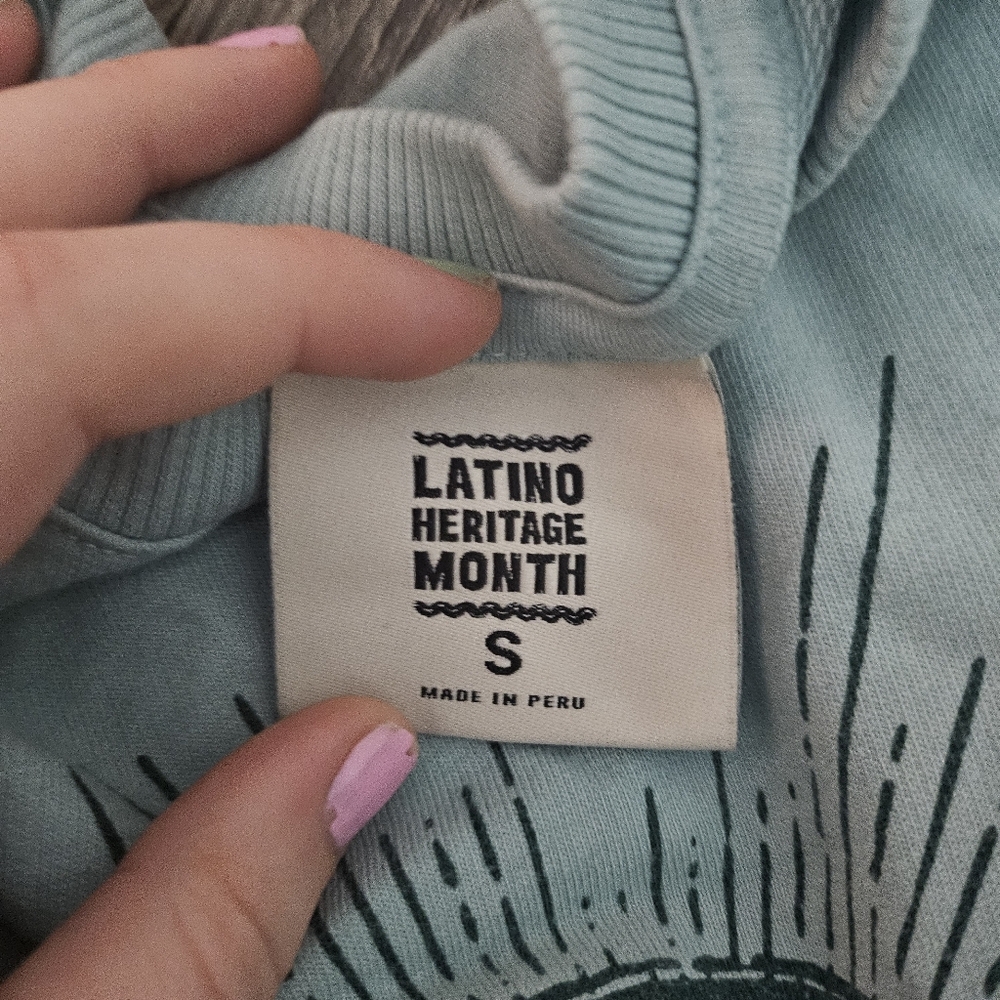 Target sweater bundle - Picture 3 of 5